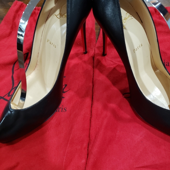 Christian Louboutin size EU 40 US 9.5 Black $350 - Picture 15 of 16
